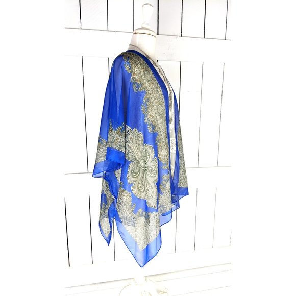 Blue and beige paisley sheer kimono cover up - Picture 3 of 5